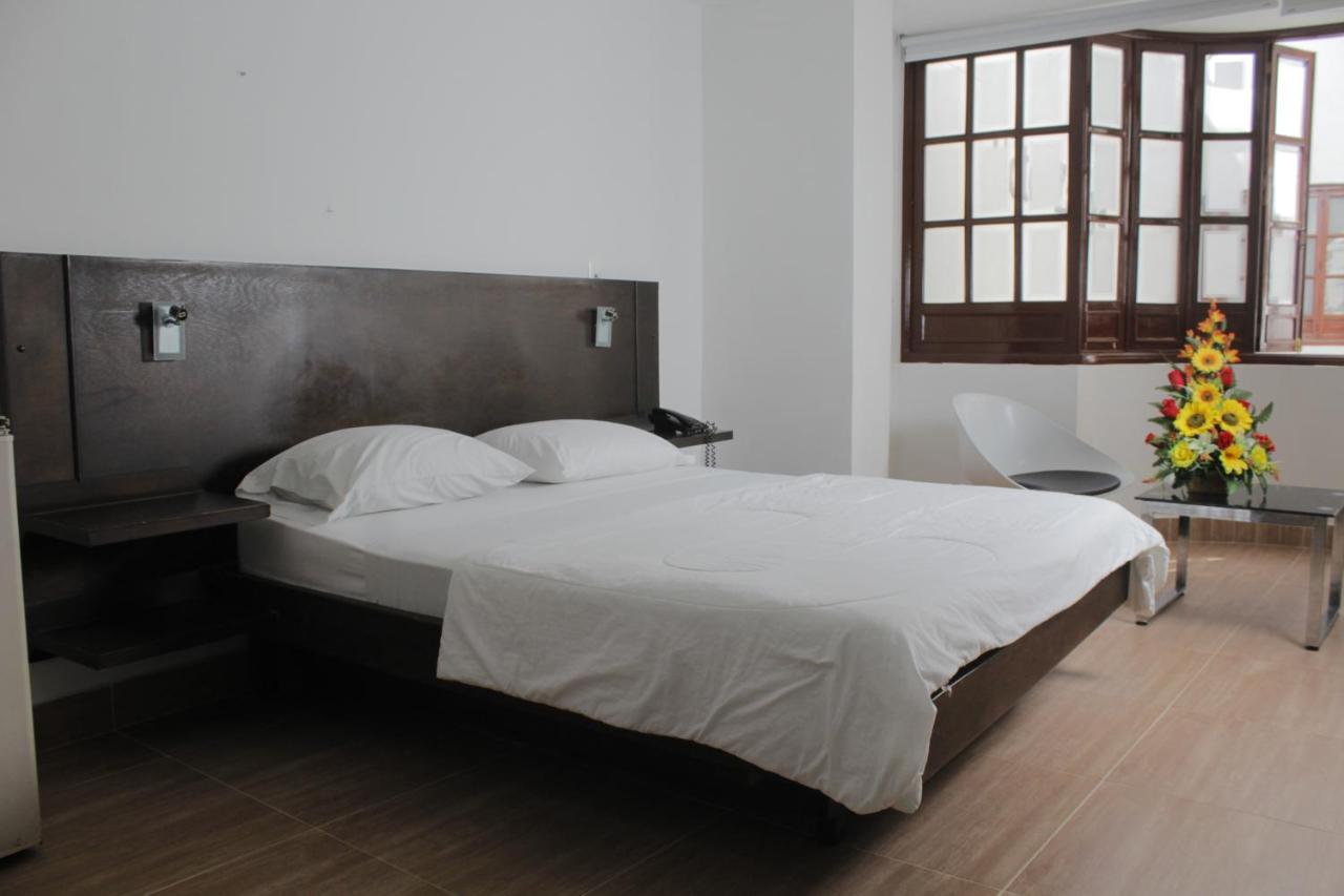 Hotel Zaraya Cúcuta Εξωτερικό φωτογραφία