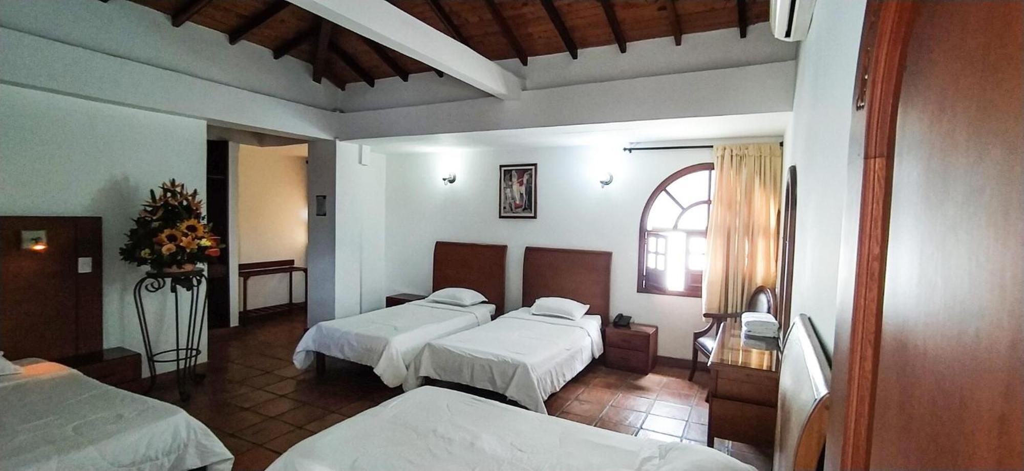 Hotel Zaraya Cúcuta Εξωτερικό φωτογραφία